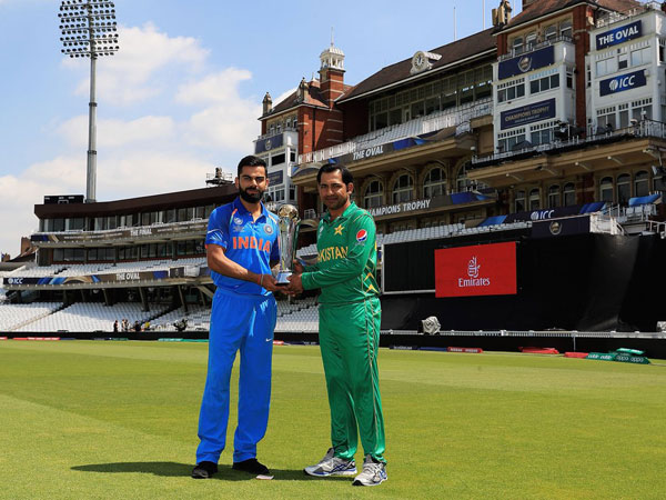 భారత్ బ్యాటింగ్‌కు, పాక్ బౌలింగ్‌కు