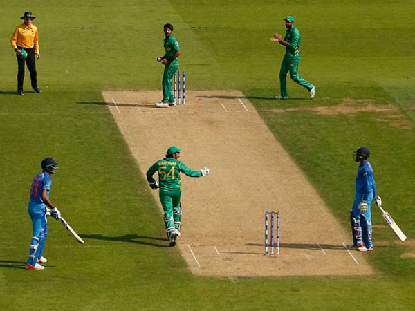 జడేజాపై ట్విట్టర్‌లో జోకులు