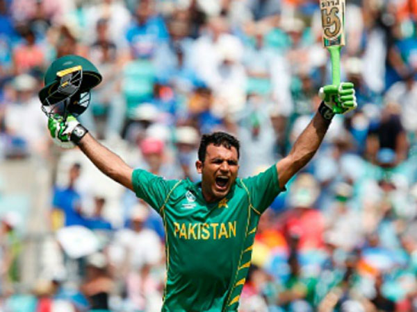 3 పరుగుల వ్యక్తిగత స్కోరు వద్ద లైఫ్