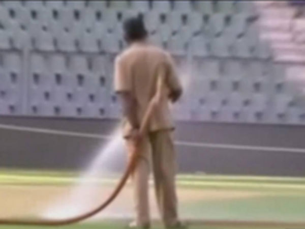 బీఎంసీ నుంచి నీరు తీసుకున్నారో లేదో తెలియజేయండి