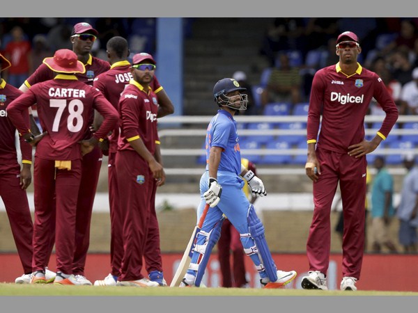 వన్డే ఫార్మాట్‌లో రాహుల్ ద్రవిడ్, టెండూల్కర్, కోహ్లీలు