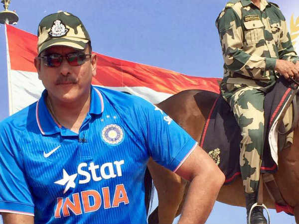 2014-16 మధ్యకాలంలో రవిశాస్త్రి టీమిండియా డైరెక్టర్‌గా