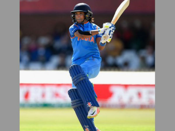 42 ఓవర్లలో 4 వికెట్లు కోల్పోయి 281 పరుగులు చేసిన భారత్