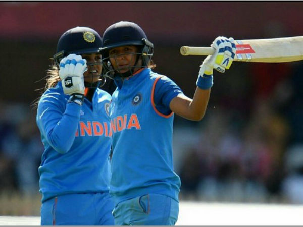 40.1 ఓవర్లలో 245 పరుగులకే ఆసీస్ ఆలౌట్