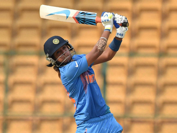 షాట్లు ఆడటం మొదలుపెట్టా