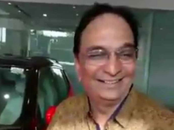 Hardik Pandya thanks dad with a ‘small surprise’; watch video