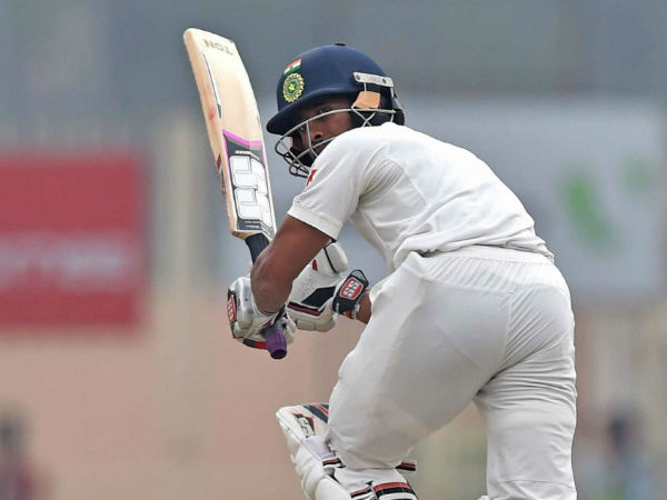 ధోని స్ధానాన్ని సాహా భర్తీ చేశాడో