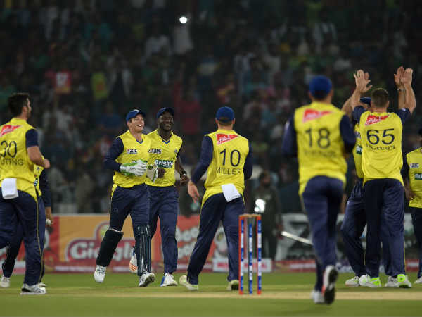 7 వికెట్లు కోల్పోయి 177 పరుగులు చేసిన వరల్డ్ ఎలెవన్