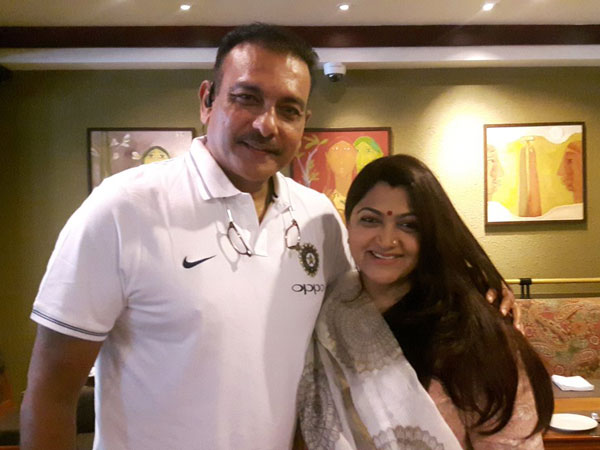 ప్రస్తుతం కాంగ్రెస్ పార్టీలో ఉన్న ఖుష్బూ