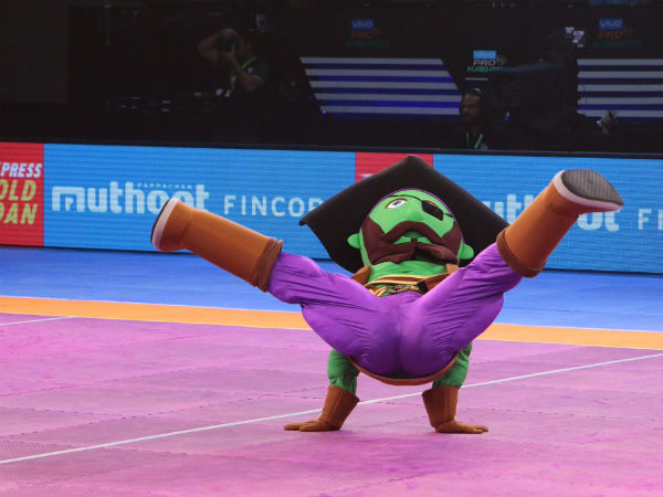 రైడింగ్‌లో అదరగొట్టిన గుజరాత్ ఫార్చున్ జెయింట్స్