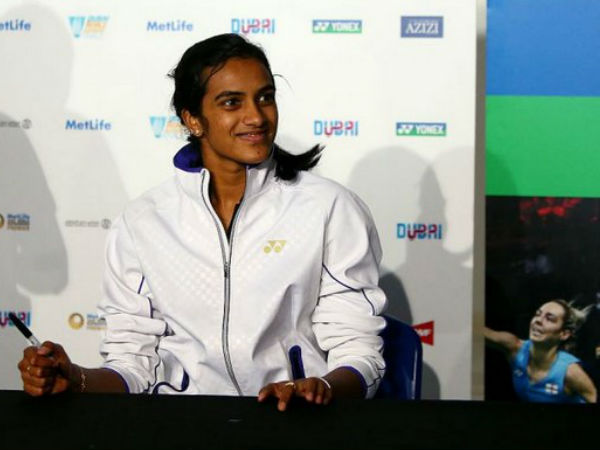 ప్రీ క్వార్టర్స్‌లో సైనాతో మారన్, ఒకుహరతో సింధు