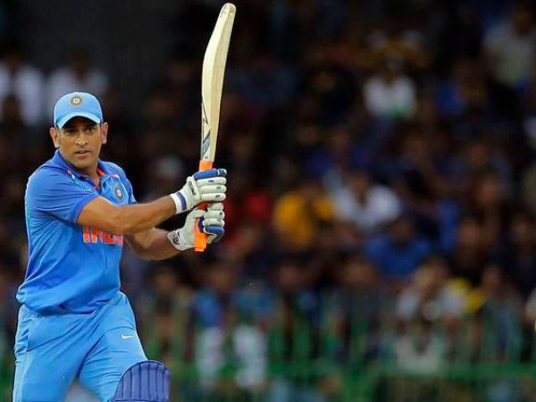 కెప్టెన్‌గా రెండు ప్రపంచకప్‌లు అందించాడు