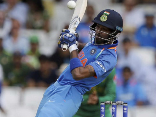 అంతా క్రికెట్‌పైనే...