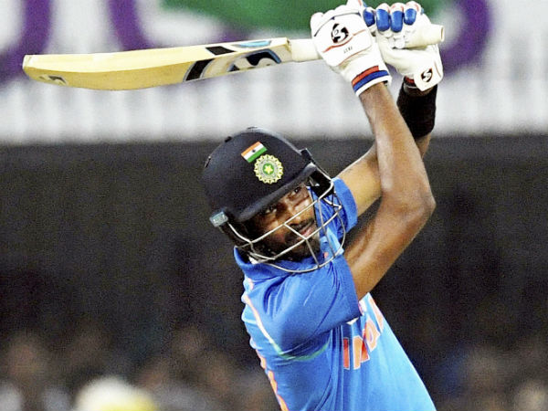 నమ్మకాన్ని నిజం పాండ్యా