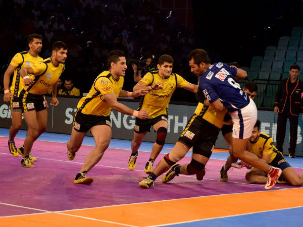 ఏకపక్షంగా సాగిన ఈ మ్యాచ్‌లో