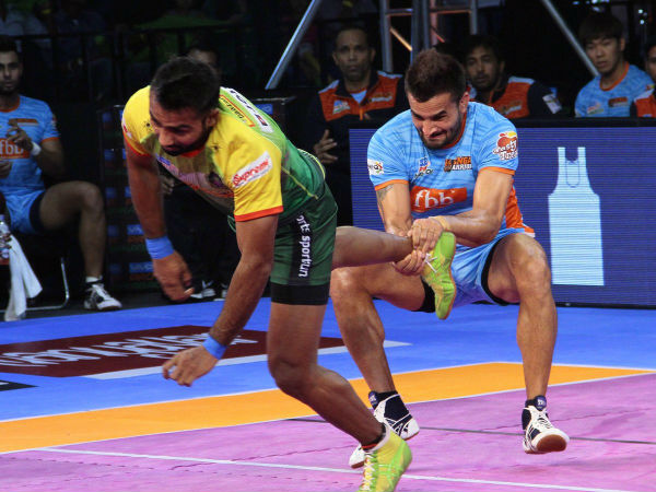 PKL 2017: Clinical Jaipur Pink Panthers crush Dabang Delhi by 36-25