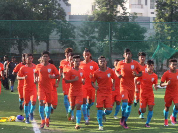  మణిపూర్ రాష్ట్రం నుంచి ఎనిమిది మంది