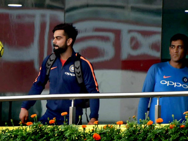 తిరిగి జట్టులో చేరిన ధావన్