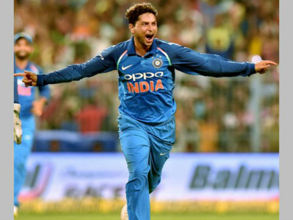  కుల్దీప్ బౌలింగ్‌లో స్వీప్‌షాట్‌ను ఎంచుకోవడం ఉత్తమం