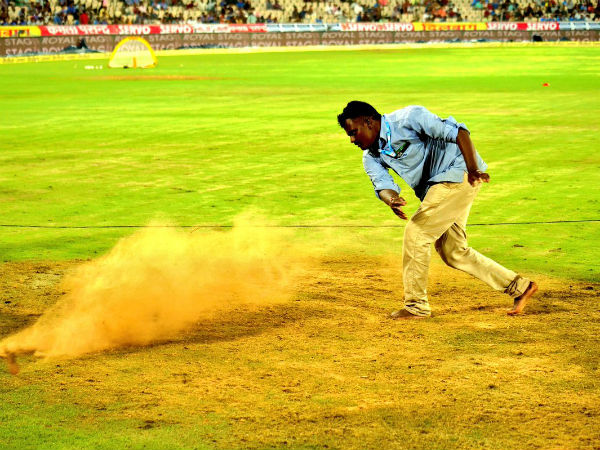  అభిమానులకు టికెట్ డబ్బులు తిరిగి చెల్లిస్తాం 