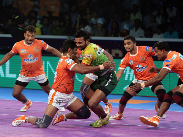  కీలక మ్యాచ్‌‌లో విఫలమైన పట్నా ఆటగాళ్లు