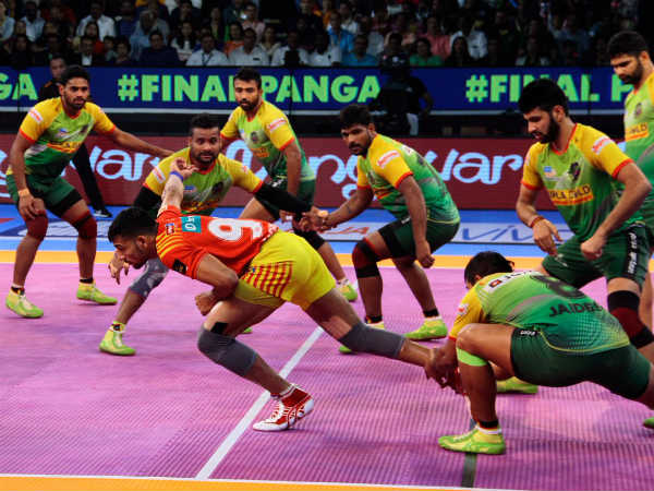  రెండో అర్ధభాగంలో పుంజుకున్న గుజరాత్