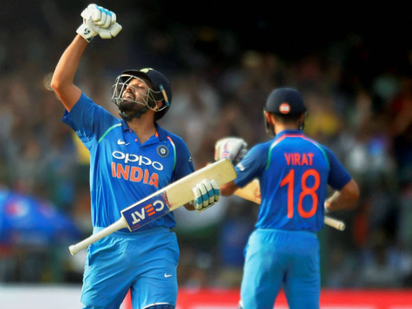 వన్డేల్లో అత్యంత వేగంగా 150 సిక్స్‌ల రికార్డు 