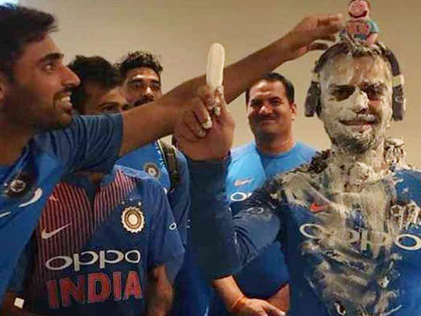 కోహ్లీని గుర్తు పట్టడానికి కూడా వీల్లేకుండా చేశారు