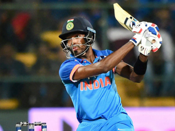 పాండ్యా కూడా అనుకున్న స్థాయిలో రాణించలేదు