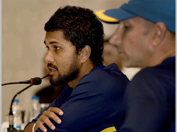  నవంబర్ 16న కోల్‌కతాలో తొలి టెస్టు