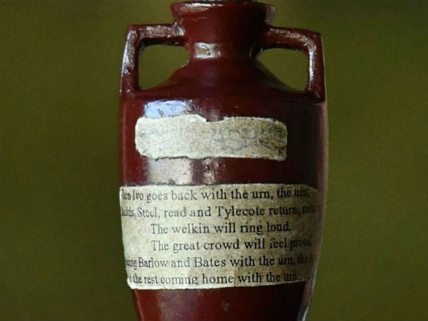 మాటలతో ఇరు జట్లకు చెందిన ఆటగాళ్లు సిద్ధం