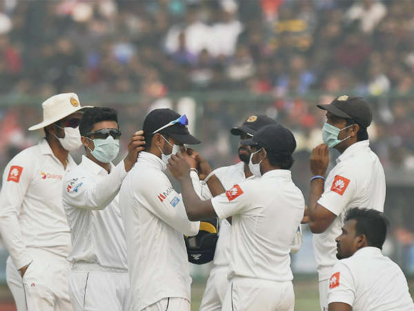  ఐసీసీ నిబంధనల ప్రకారం అంఫైర్లు ఇలా