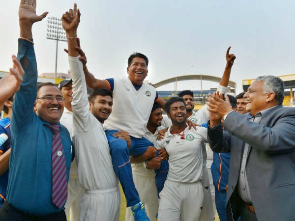  విదర్భకు 5 కోట్ల నజరానా