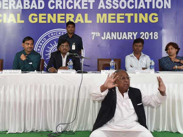 అందుకే మీటింగ్‌కు రానివ్వలేదు 