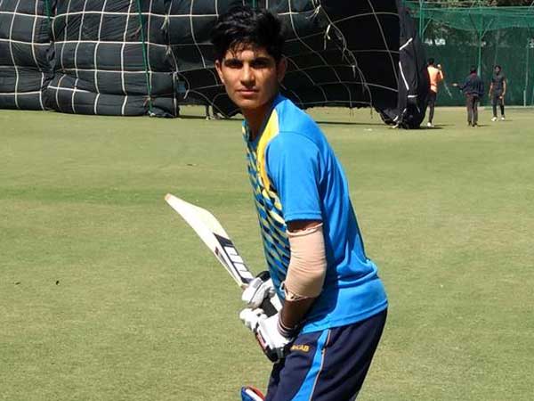 ఓపెనర్ శుభ్‌మన్‌ గిల్‌ 