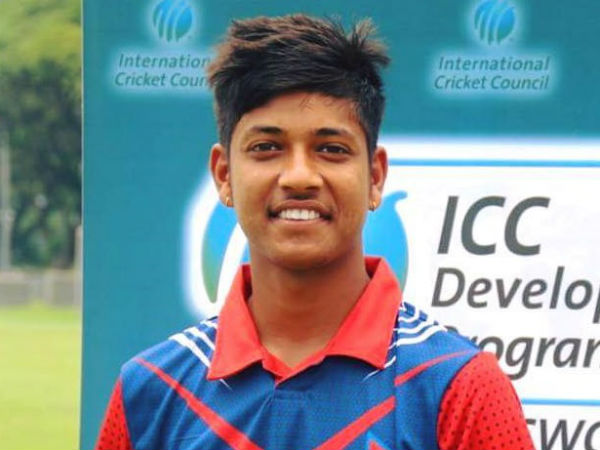 గతంలో లెగ్‌బ్రేక్‌ని మాత్రమే సమర్థంగా విసిరేవాడ్ని