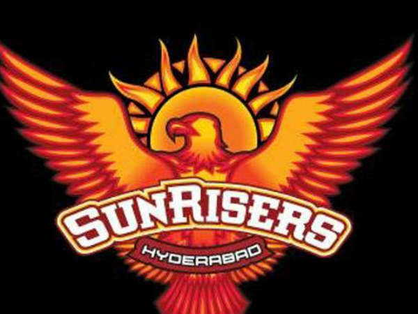 2016లో ఛాంపియన్‌గా: 