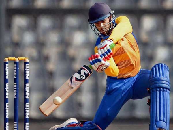  ఈ సీజన్‌లో అన్ని ఫార్మాట్లు కలిసి 2,141 పరుగులు