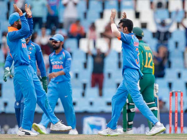 ఎనిమిది వికెట్లు తీసి కేవలం 42 పరుగులు