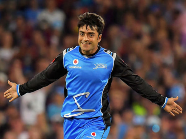 అంతర్జాతీయ క్రికెట్ అరంగేట్రం