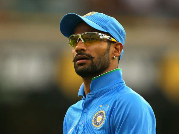  2004లో శిఖర్ ధావన్