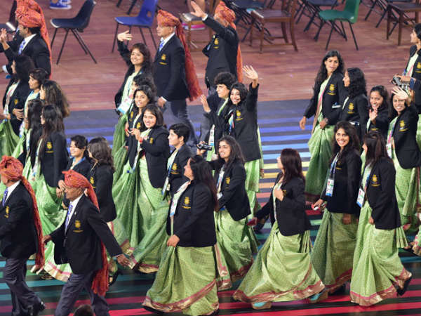 సంతోషం వ్యక్తం చేసిన మహిళా అథ్లెట్లు