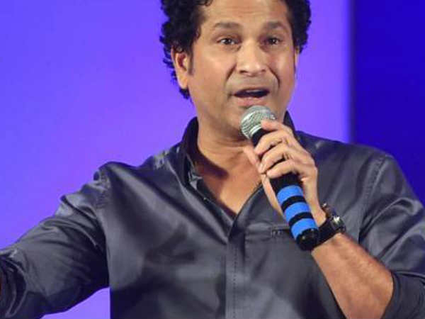  మైదానంలో ఆడటానికి