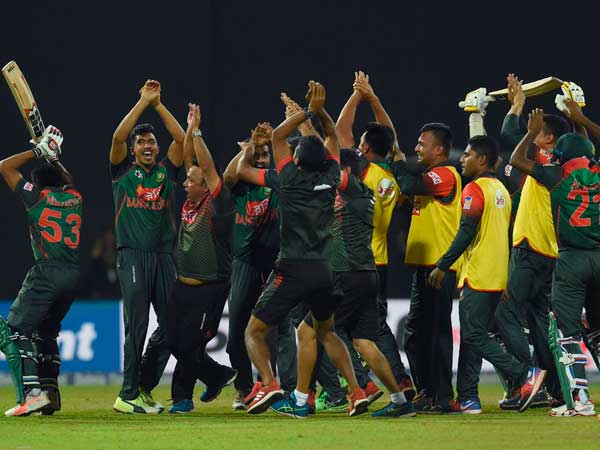 బంగ్లాదేశ్ విజయ లక్ష్యం 160 