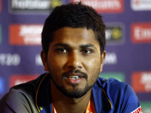  సీనియర్లతో చండీమాల్ నాయకత్వంలో బరిలోకి