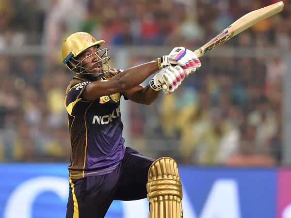 15 ఓవర్‌ తొలి బంతికి నైట్‌రైడర్స్‌ వైడ్‌తో ఎక్స్‌ట్రా