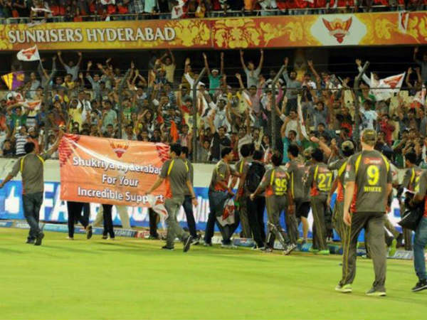 ఆన్‌లైన్‌లో అధిక ధరలకు