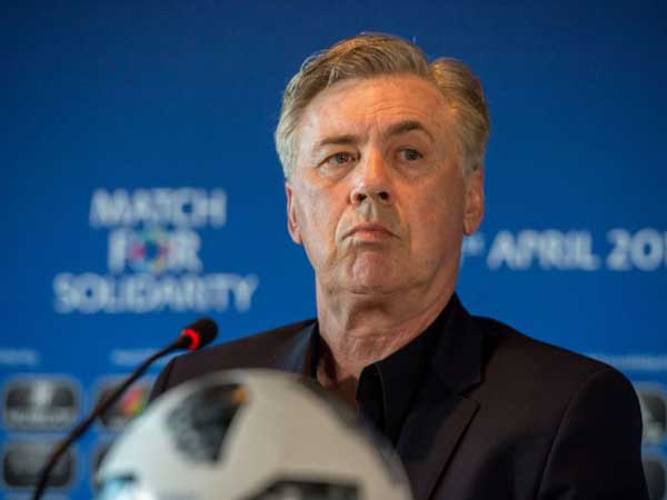 కార్లో అన్సెలొట్టికి ఇటలీ ఫుట్‪బాల్ సమాఖ్య రెండేళ్ల ఆఫర్