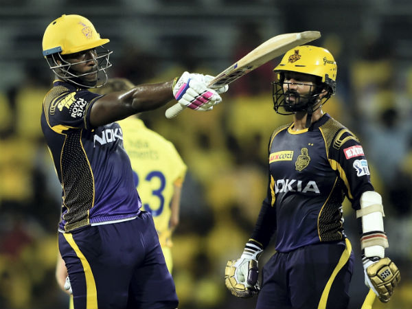  27 బంతుల వ్యవధిలో 10 సిక్సులు