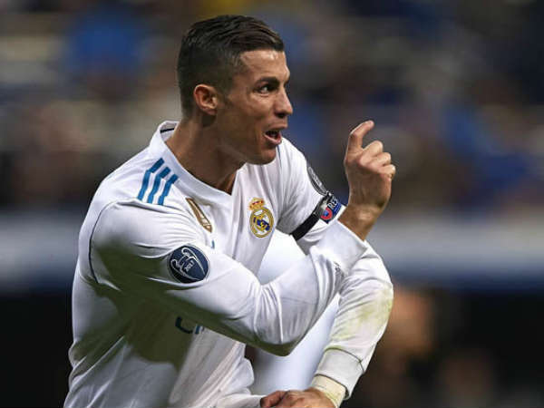 రొనాల్డో కంటే వెనుకబడిన లియానెల్ మెస్సీ: